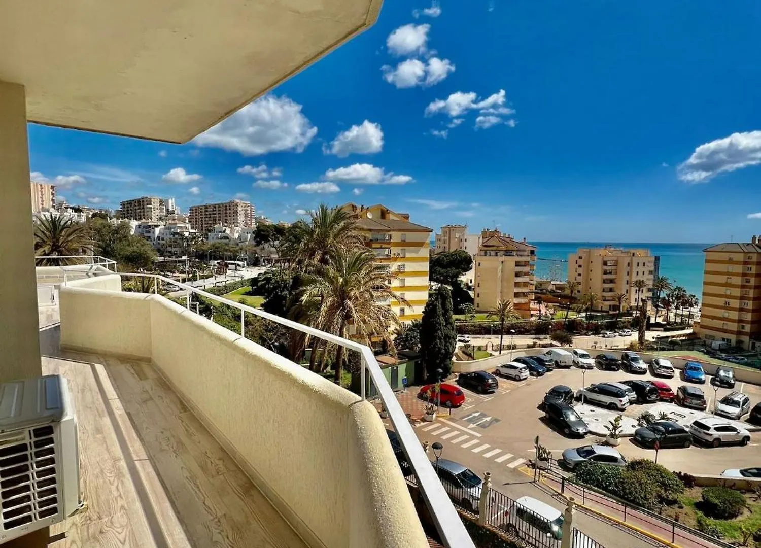 Luxury Condo Sea View Large Terrace Benalbeach Benalmadena